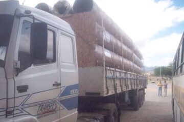 Canos chegando em Julião.foto blog do latinha