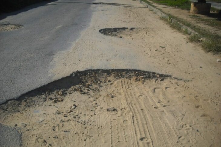 Avenida Santos Antônio,entrada da cidade