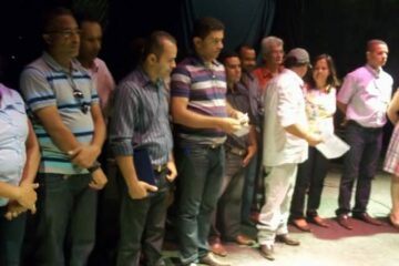 Comitiva do prefeito Reinaldo