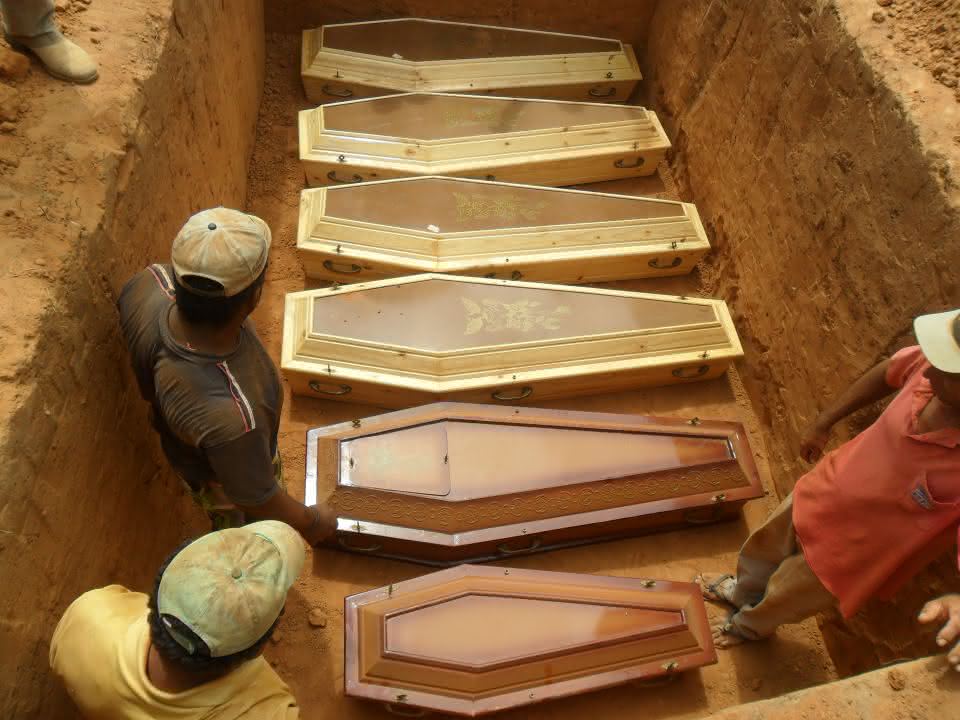 fotos do facebook caixões