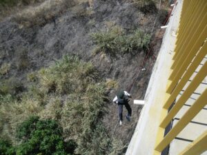 Descendo
