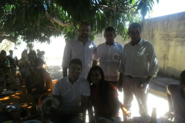 Em pé Jadinha,Valdir e João Galego.Sentados Evania e Cajado