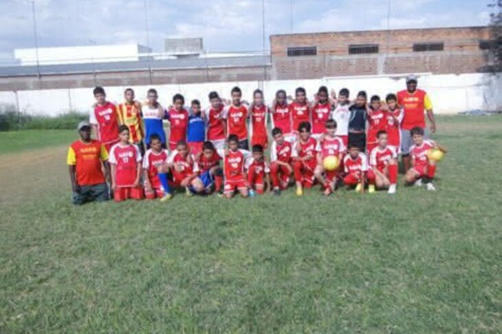 Os atletas vão embarcar na próxima quarta-feira (09) para disputar a competição na cidade de Itambé. (Foto: Lay Amorim/Brumado Notícias).