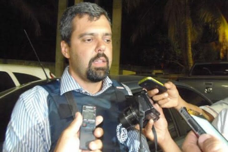 O delegado Arilano Botelho afirmou que Nivaldo e um comparsa, de nome Wendel Santana, agiam como estelionatários na compra e venda de veículos. (Foto: Lay Amorim/Brumado Notícias)
