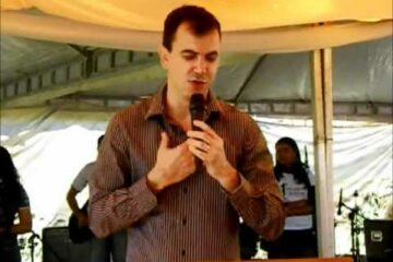 Padre Wally Soares Silva