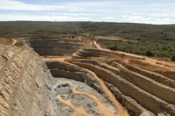 A diretoria do Sindmineradores ainda denunciou a baixa produção na unidade industrial onde ainda impera uma crise ambiental e trabalhista. (Foto: Lay Amorim/Brumado Notícias).