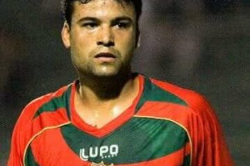 Héverton, pivô do caso que fez com que o STJD tirasse pontos da Lusa (Foto: Futura Press)