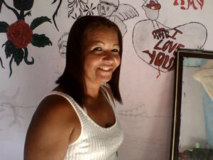 1011545_1415219655358937_329941161_n