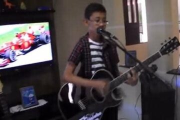 Bruninho Oliveira é fã de carteirinha do piloto de fórmula 1. (Foto: Reprodução/Youtube).