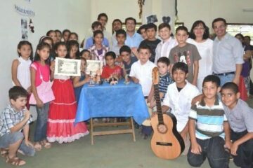 Grupo de niños que participaron de los cursos gratuitos. / ABC Color