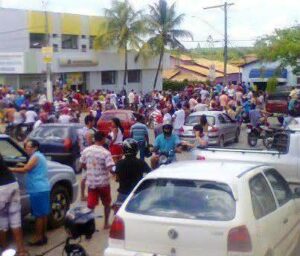 603650_634262356623332_1544567488_n