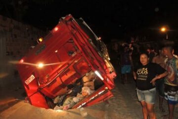 A nossa reportagem já tinha denunciado o caso, mas a prefeitura municipal não resolveu a questão. (Foto: Lay Amorim/Brumado Notícias).