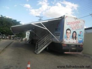 Caminhão