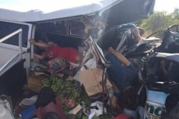 Na Bahia acidente entre dois veículos deixa 05 mortos na BR 349