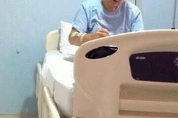 O doleiro Alberto Youssef, no hospital Santa Cruz, em Curitiba