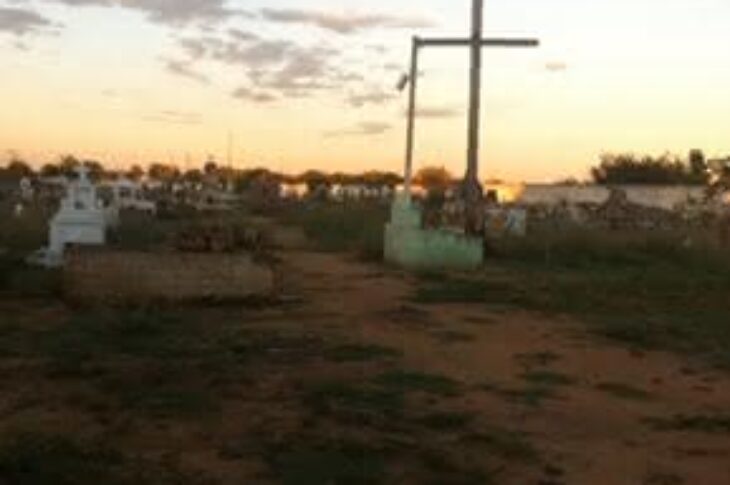 Cemitério de Carinhanha