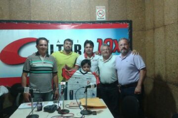 Durante entrevista na rádio Cultura de Guanambi