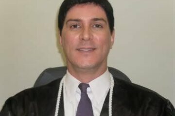 Juiz Sérgio Rocha Pinheiro Heathrow já foi aposentado pelo TJ | Foto: Reproduçã