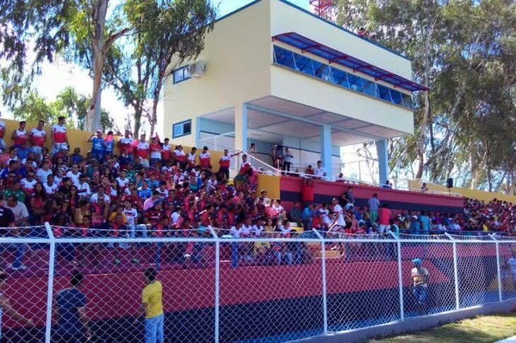 Estádio Dois de Julho