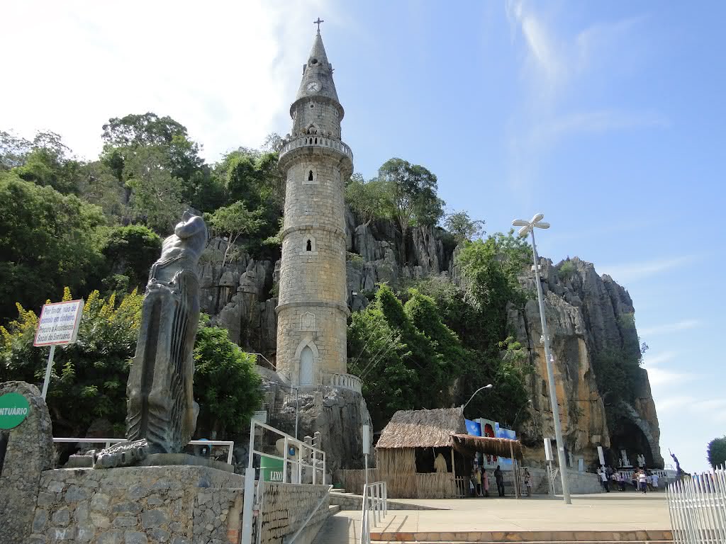 Santuário de Bom Jesus da Lapa cancela missa em solidariedade ao expresidente Lula Folha do Vale Santuário de Bom Jesus da Lapa cancela missa em solidariedade ao expresidente Lula Folha do Vale