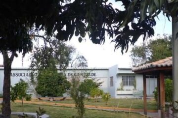 O Lar dos Velhinhos de Guanambi foi inaugurado há 56 anos,por um grupo de senhoras,para acolher idosos. Foto: Reprodução internet