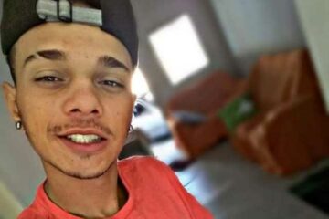 Kaique dos Santos Neves foi baleado na noite de domingo (25), no bairro Brindes,em Guanambi. Foto : Perfil pessoal da vítima