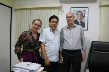 Ivana Bastos recebe prefeito de Riacho: Foto: ASCOM