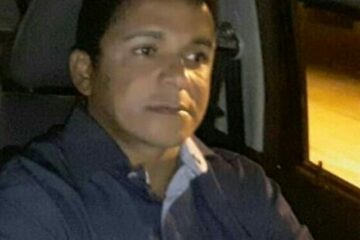 Samuel Domingos Silva Souza morreu na tarde desta sexta-feira (27), enquanto fazia manutenção em um ônibus , na cidade de Guanambi, no Sudoeste da Bahia.