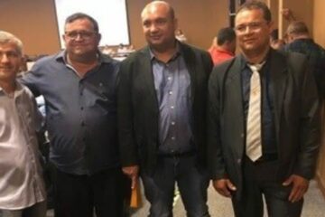 Os presidentes das Câmaras de Vereadores de Carinhanha e Iuiú, participaram da reunião contra a Lei 13.855/19. Foto: Perfil de Pí do Luana