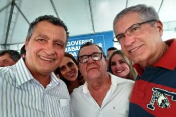 Governador Rui Costa garante investimentos para o município de Carinhanha,durante assinatura de ordem de serviço em Urandi, nesta sexta-feira (27).