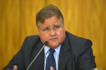 Brasília - O ministro da Secretaria de Governo, Geddel Vieira Lima, anuncia medidas para reduzir os gastos públicos (José Cruz/Agência Brasil)