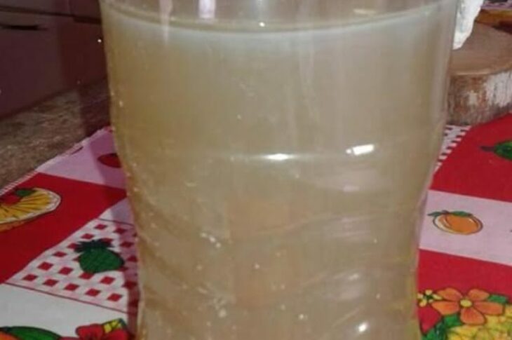 Água distribuída pela Embasa em Caetité,no Sudoeste da Bahia. Foto: reprodução Radar 030