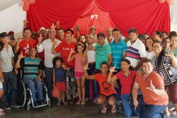 Chica do PT é indicada pelo PT como pré-candidata a Prefeita de Carinhanha,na tarde deste domingo (08). Foto: Chica do PT