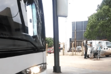 O veículo da secretaria de Saúde de Pindaí, foi flagrado na rodoviária de Guanambi, transportado passageiros