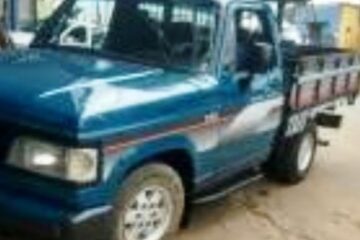 Veículo furtado em Cocos