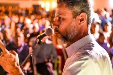 Lançamento da pré-candidatura de Éder David à prefeitura de Caetité,na noite de sábado(18).