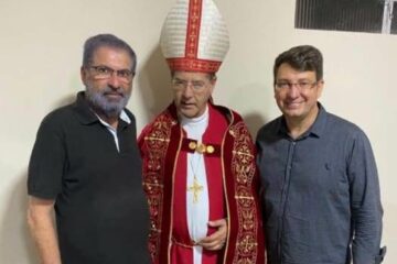 Walmor Oliveira de Azevedo esteve na cidade de Cocos, nos dias 18 e 19 de janeiro.Foto:divulgação.