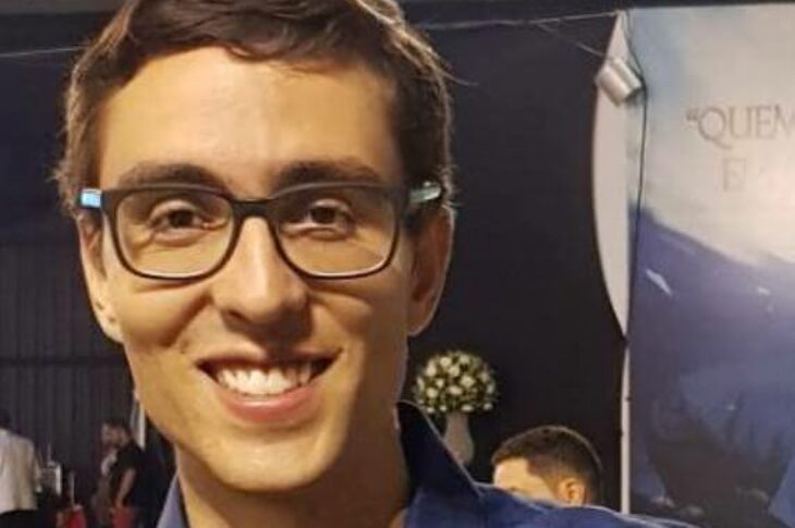 Chefe do Cartório de Carinhanha se despede da 125ª Zona Eleitoral, na próxima sexta-feira(17).Foto:reprodução do perfil pessoal.