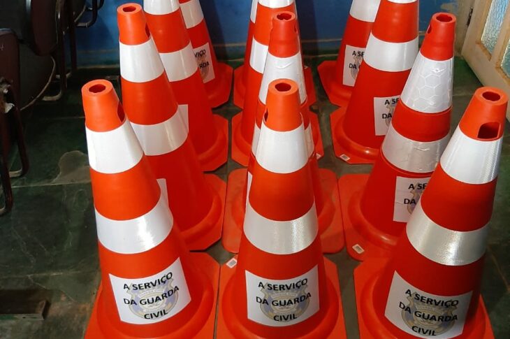 Papelaria Paloma doa cones para Guarda de Serra do Ramalho.Foto: Florêncio Júnior.