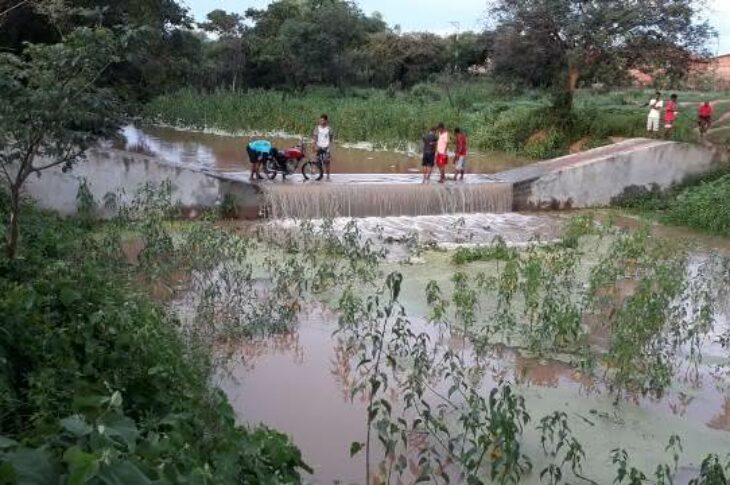 Água do São Francisco atinge barragens de Parateca e Pau D'arco.Foto: Gileno.