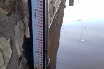 Nível do São Francisco atinge 7,06 metros neste sábado(14),em Carinhanha.Foto:Zé Castor.