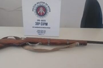 Arma apreendida pela polícia de Bom Jesus da Lapa.Foto: 38ª CIPM.