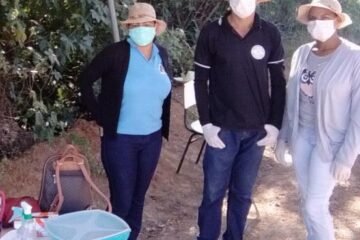 Equipe da Vigilância Epidemiológica na BR - 030, em Malhada. Foto: Divulgação.