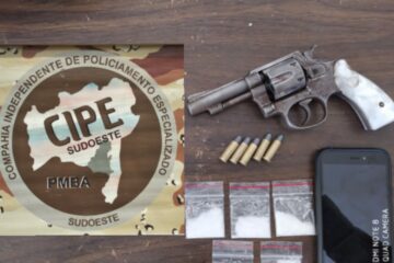 Polícia apreende drogas e arma em Sebastião Laranjeiras. Foto: CIPE / Sudoeste.