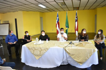 Coletiva de imprensa com o prefeito Jairo Magalhães. Foto: ASCOM.