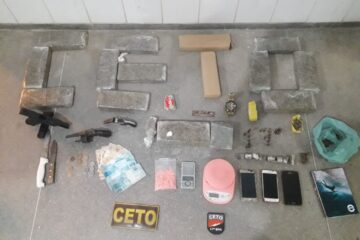 Material apreendido na tarde de segunda-feira (29), em Guanambi. Foto: PM