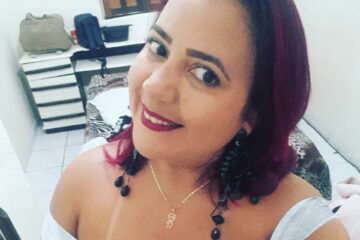 Vivalda Silva Trindade, de 32 anos, tem atrite reumatoide. Foto: divulgação.