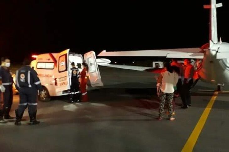 Transferência do recém-nascido de Pindaí para Salvador. Foto: divulgação rede social.