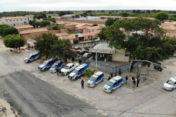 Agentes da 22ª Coorpin na Delegacia de Carinhanha. Foto: Paulo Henrique.