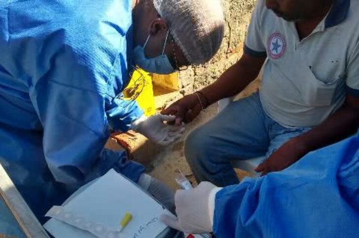 Profissionais do IBOPE coletado material em Guanambi. Foto: ASCOM.